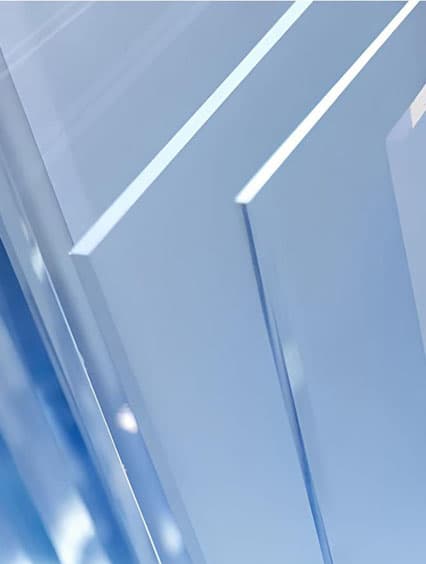 Set di schermi divisori parafiato in plexiglass autoportanti per scrivanie e banconi, disponibili per preventivo fornitura e personalizzazione.